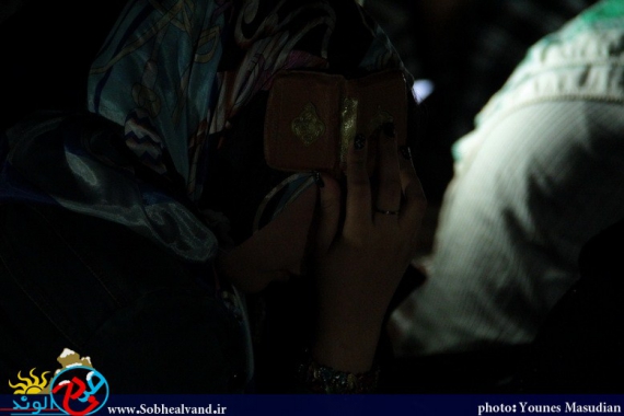 اوج دلدادگی مردم همدان با معبود خویش در سومین شب از لیالی قدر+تصاویر