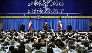 تصاویر ناب از دیدار هزاران نفر از فرماندهان بسیج با رهبر انقلاب